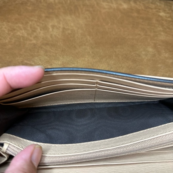 Gucci Interlocking GG hardware Long Wallet - Comes with dustbag, box & chain - Picture 3 of 13